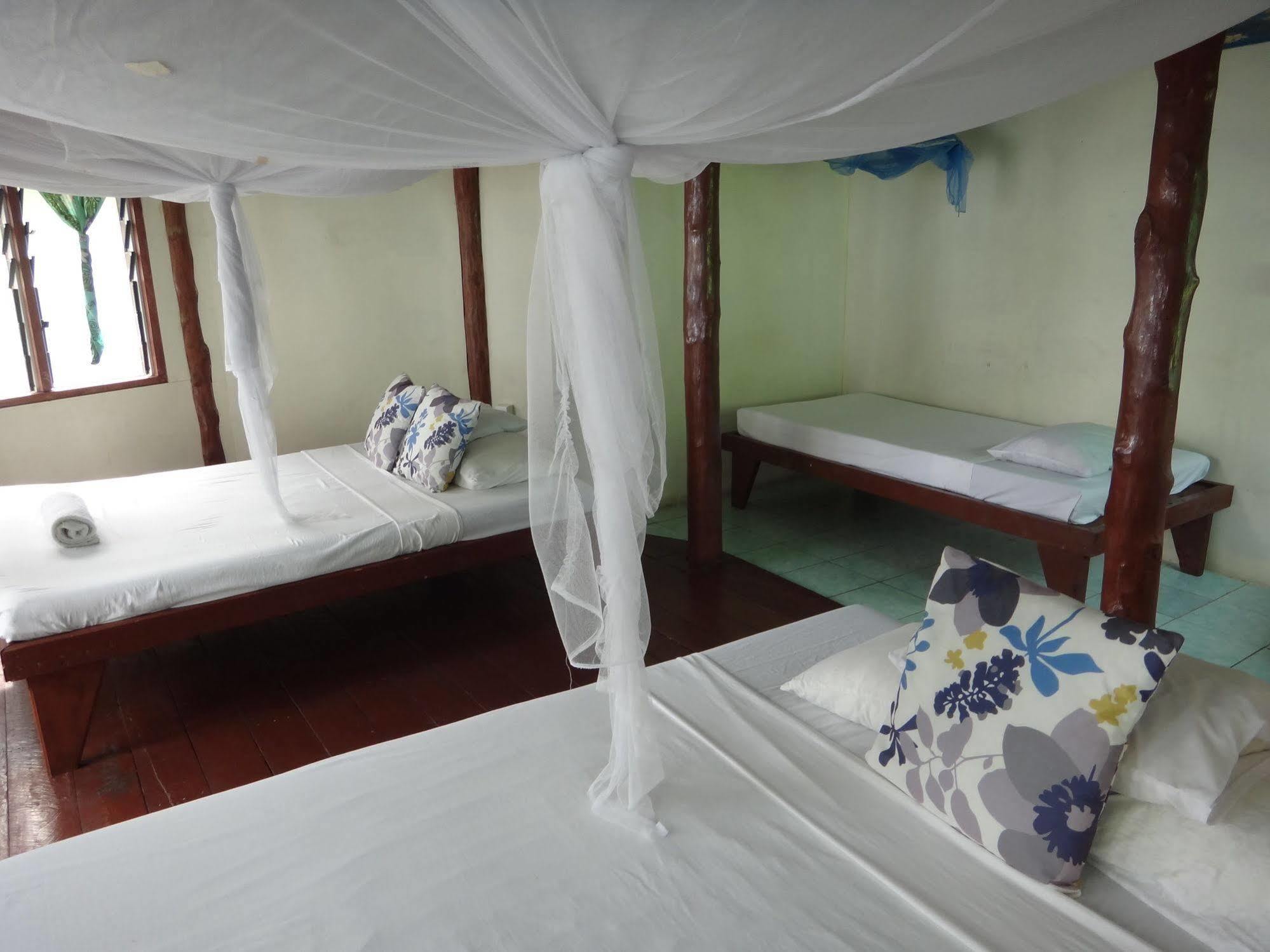 Vaimoana Seaside Lodge Savai'i Island Екстериор снимка